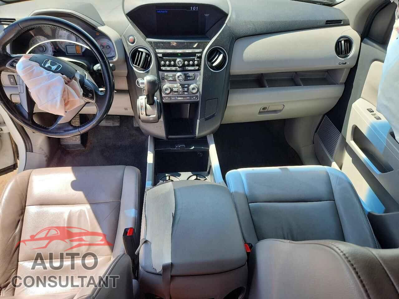HONDA PILOT 2013 - 5FNYF4H57DB013263