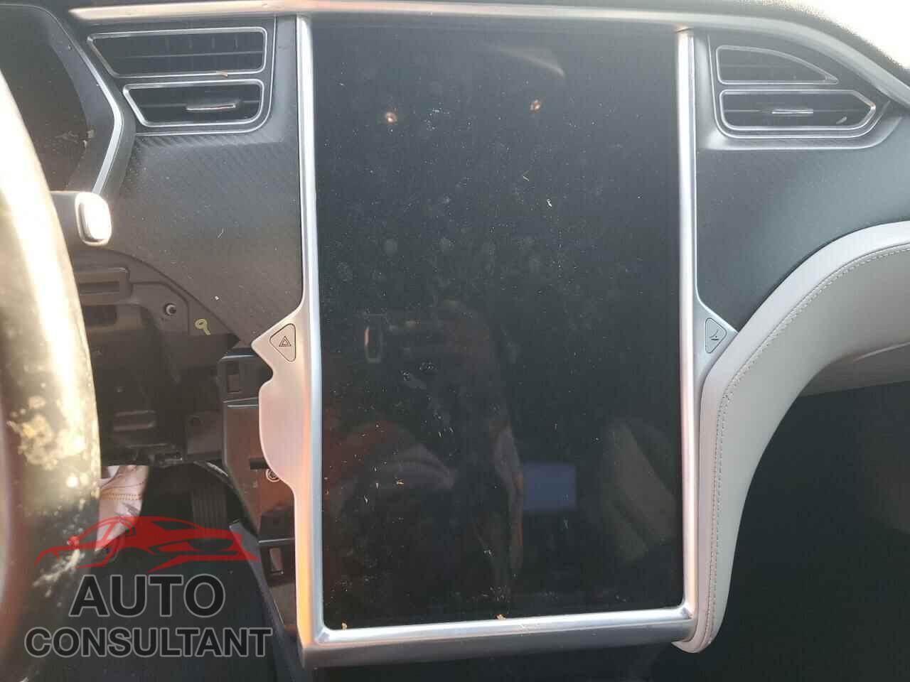 TESLA MODEL S 2016 - 5YJSA1E14GF156583