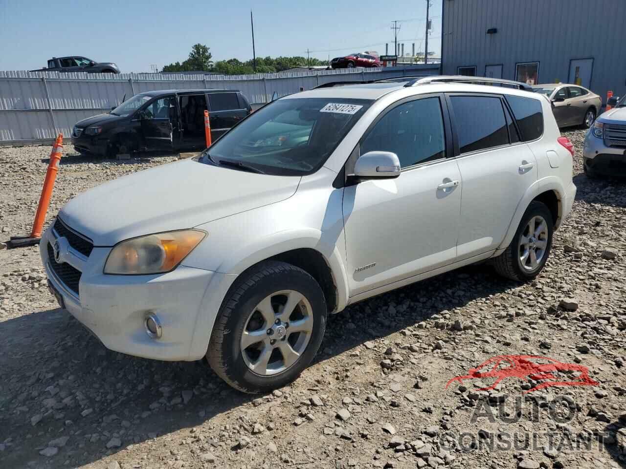TOYOTA RAV4 2009 - JTMBF31V295003680