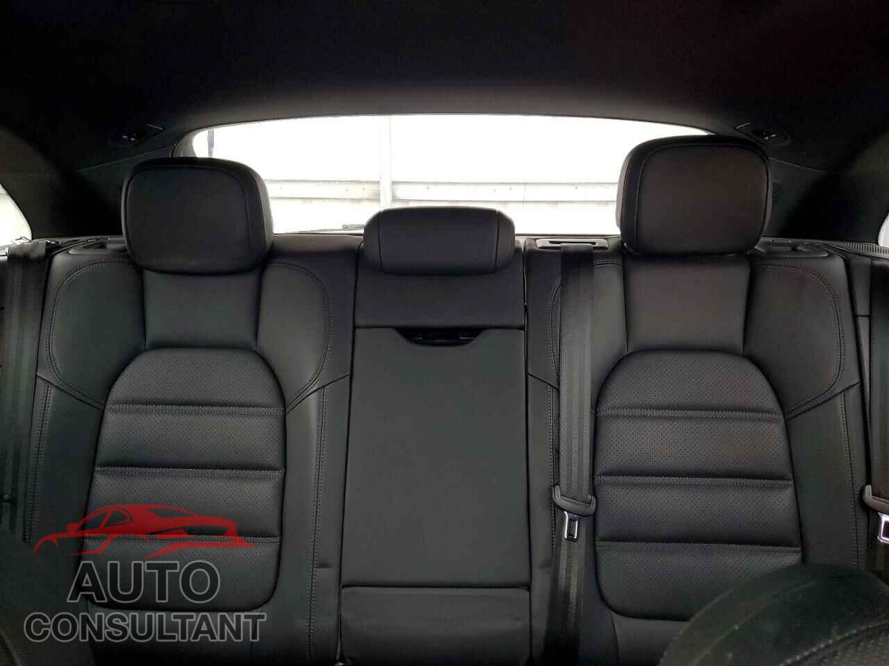 PORSCHE MACAN 2021 - WP1AB2A56MLB31182