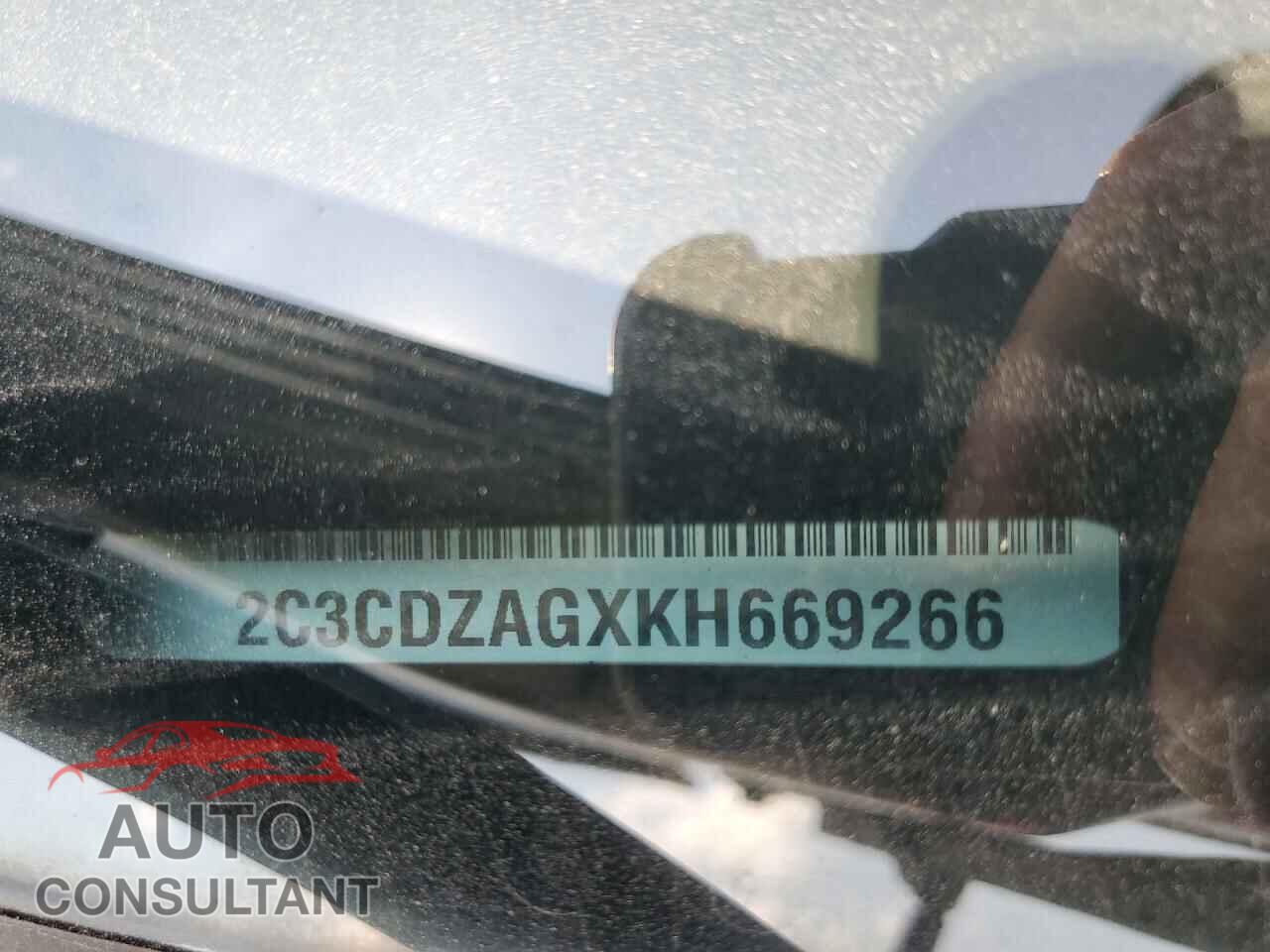 DODGE CHALLENGER 2019 - 2C3CDZAGXKH669266