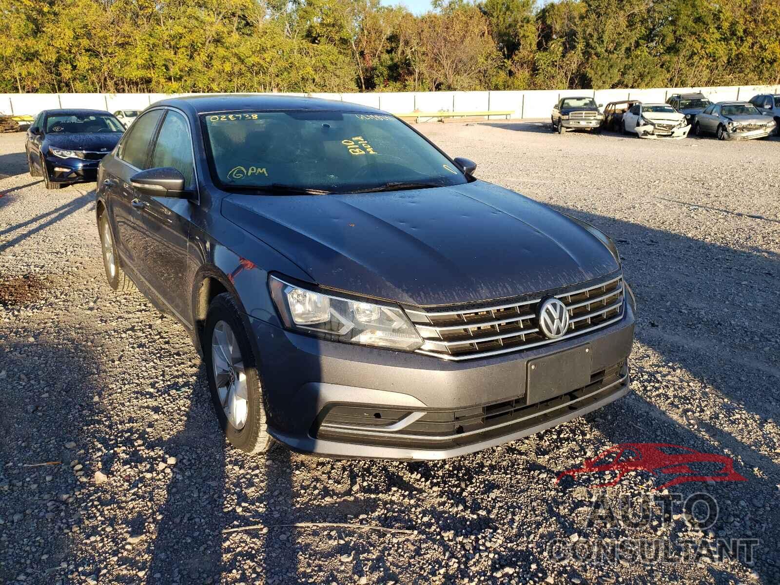 VOLKSWAGEN PASSAT 2016 - 1VWAT7A30GC028738