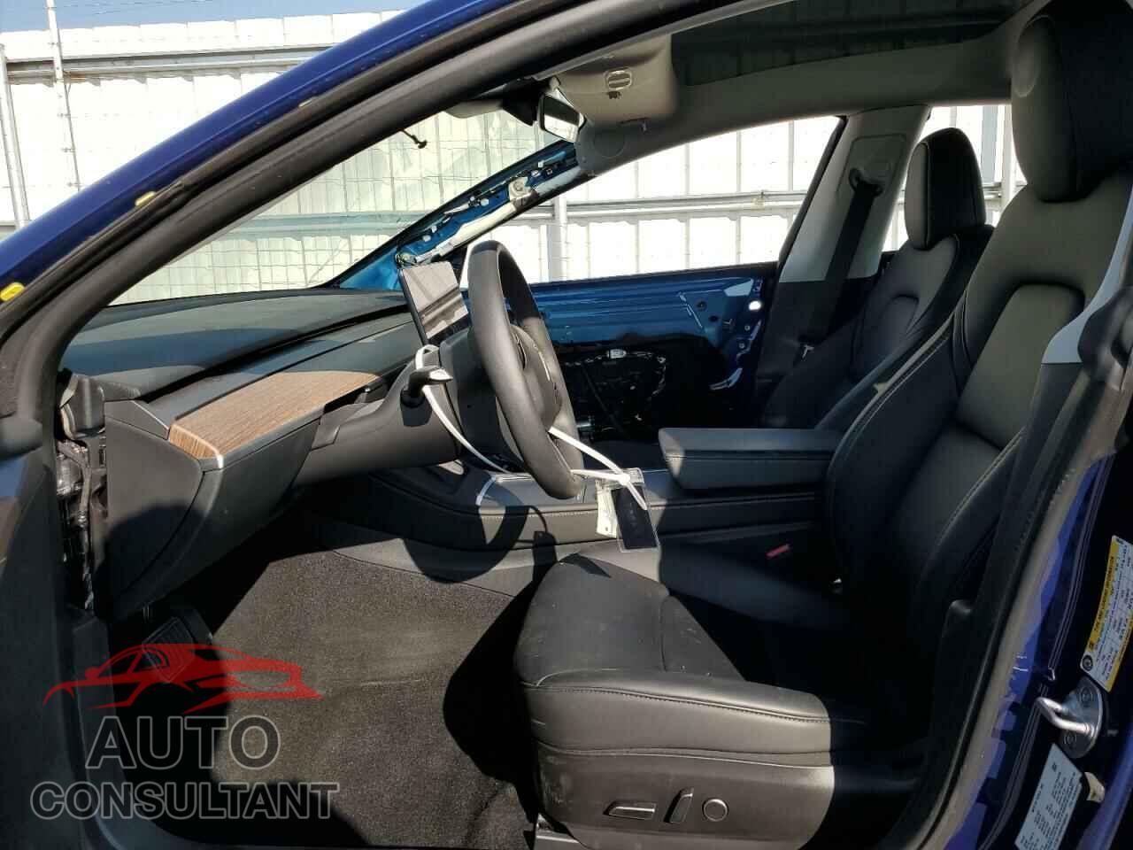 TESLA MODEL 3 2023 - 5YJ3E1EB8PF606849