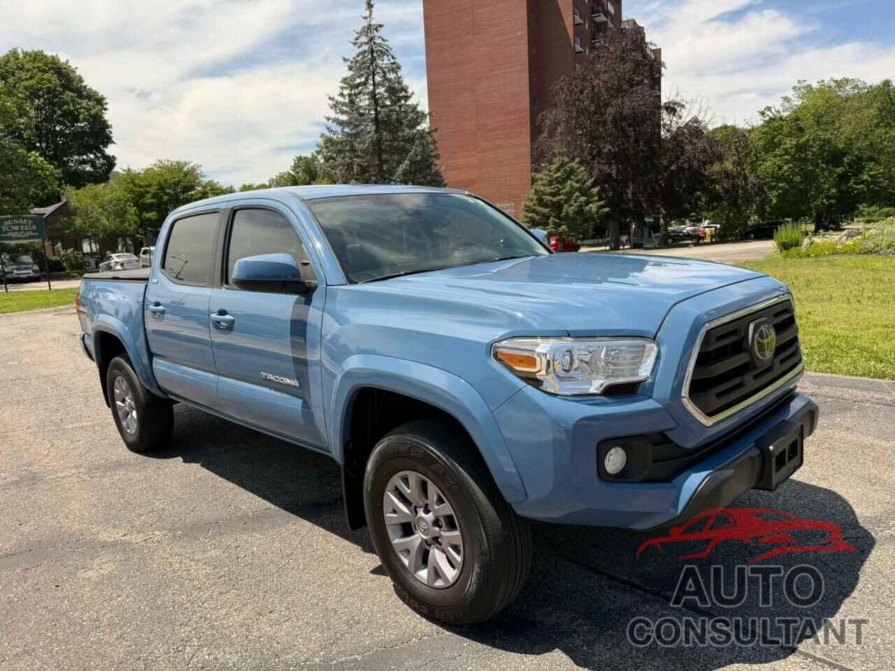 TOYOTA TACOMA 2019 - 3TMCZ5AN8KM272578