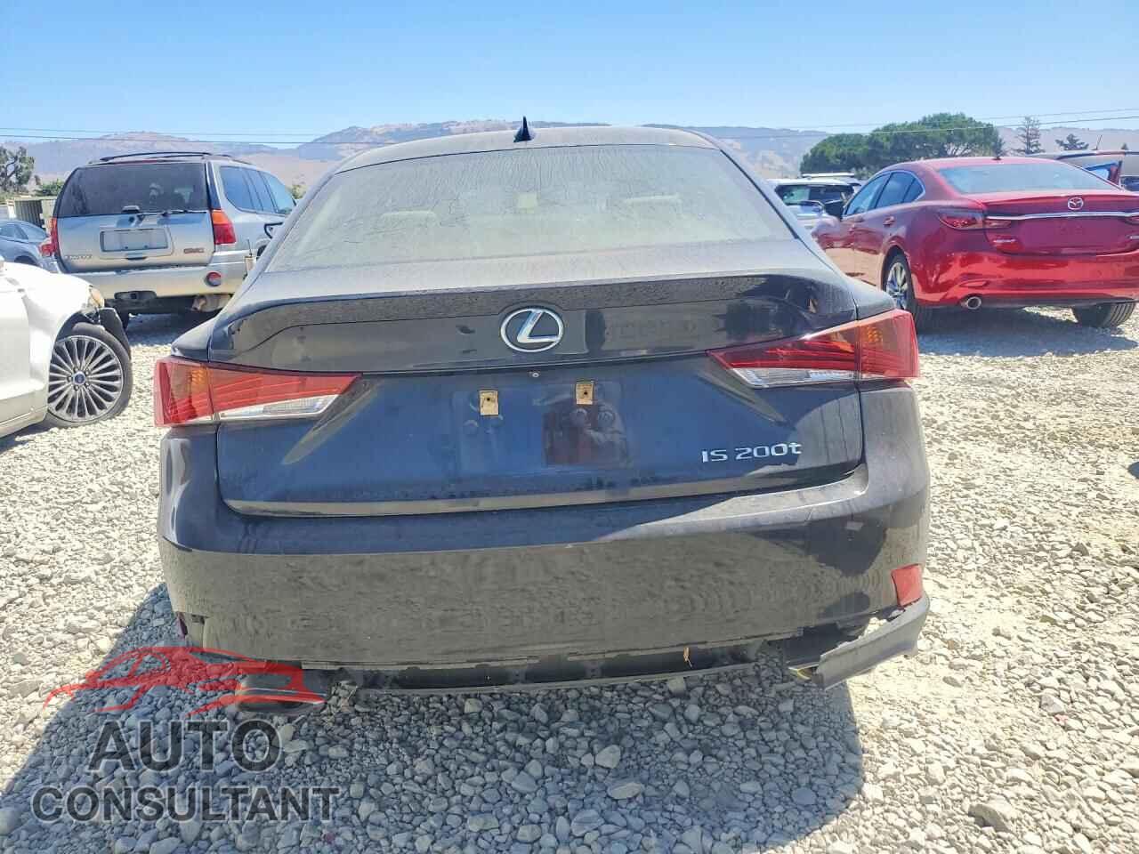 LEXUS IS 2017 - JTHBA1D21H5039037