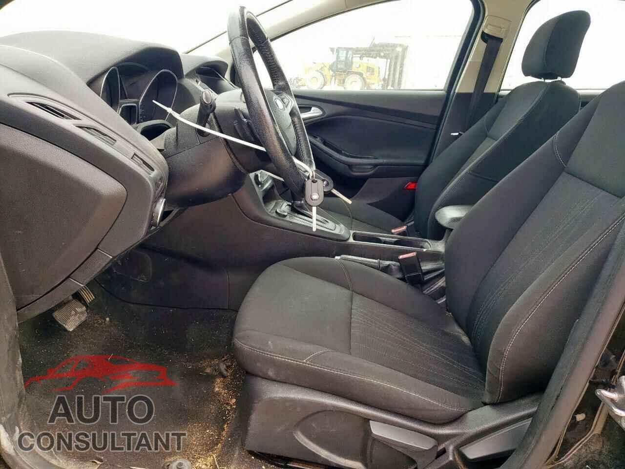 FORD FOCUS 2016 - 1FADP3F24GL314966