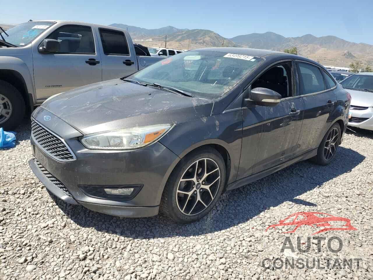FORD FOCUS 2015 - 1FADP3F2XFL294284