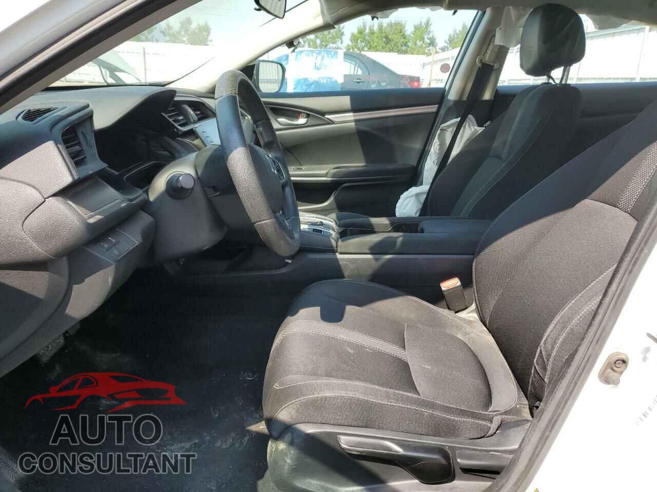 HONDA CIVIC 2019 - 2HGFC2F56KH008278
