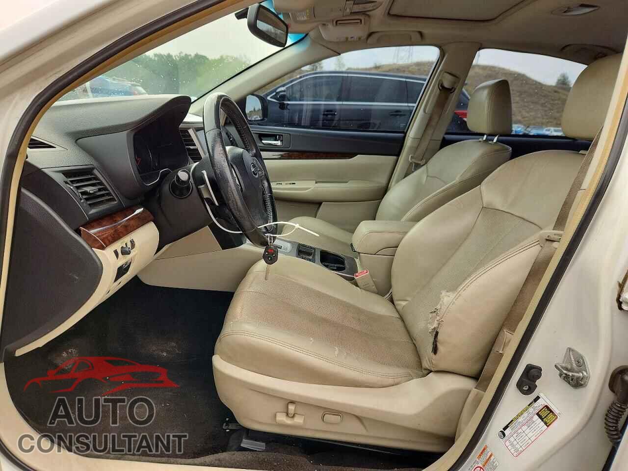 SUBARU LEGACY 2013 - 4S3BMDP66D2004644