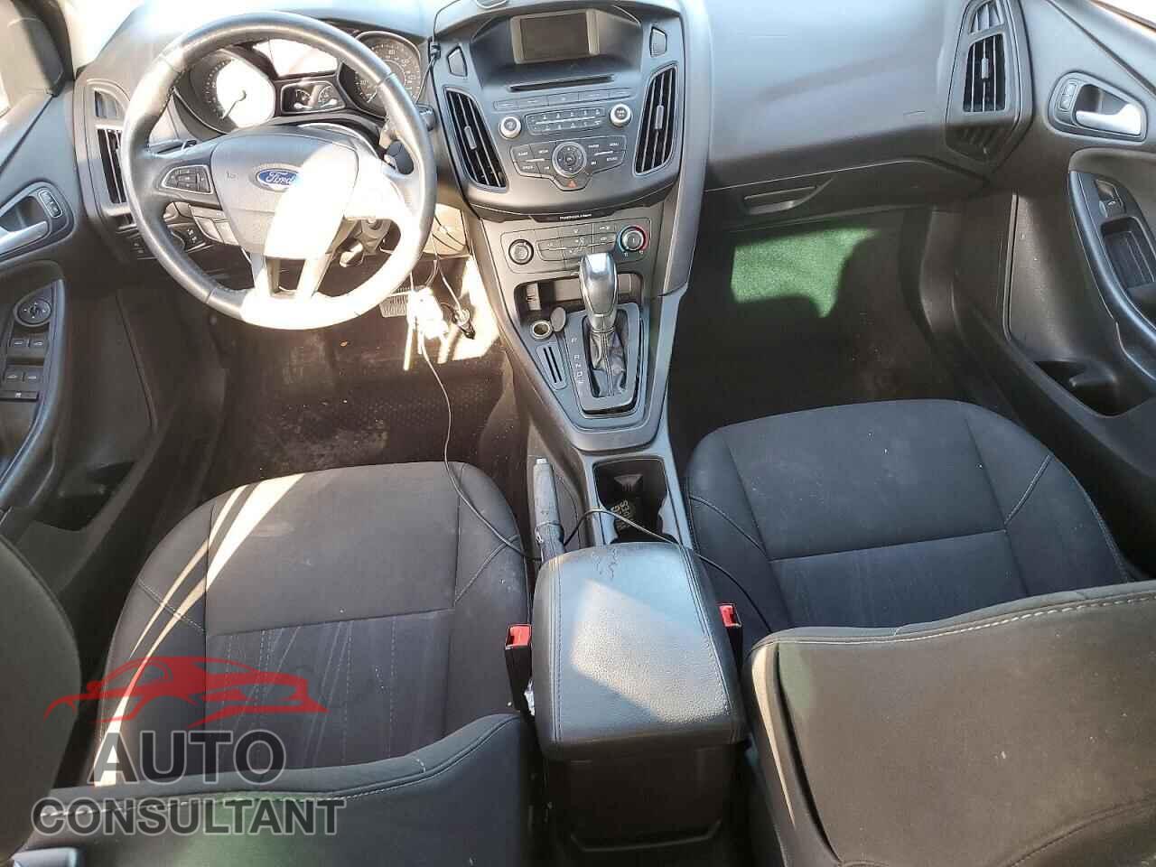 FORD FOCUS 2016 - 1FADP3F29GL257938