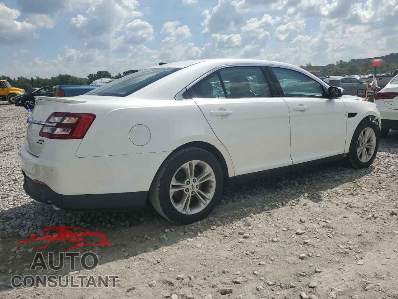 FORD TAURUS 2014 - 1FAHP2E81EG110679