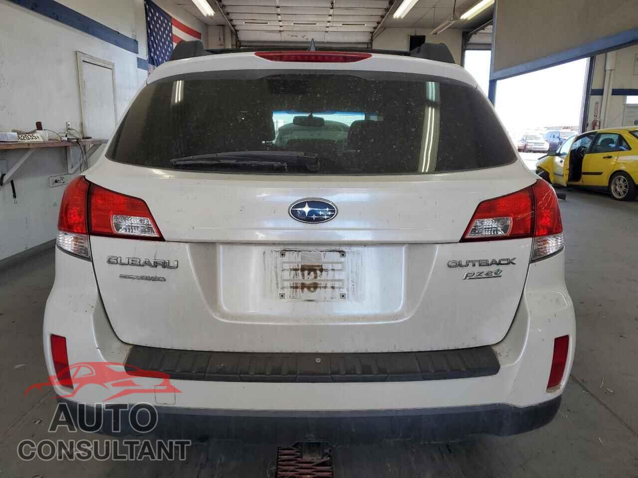 SUBARU OUTBACK 2014 - 4S4BRBCC0E3206890