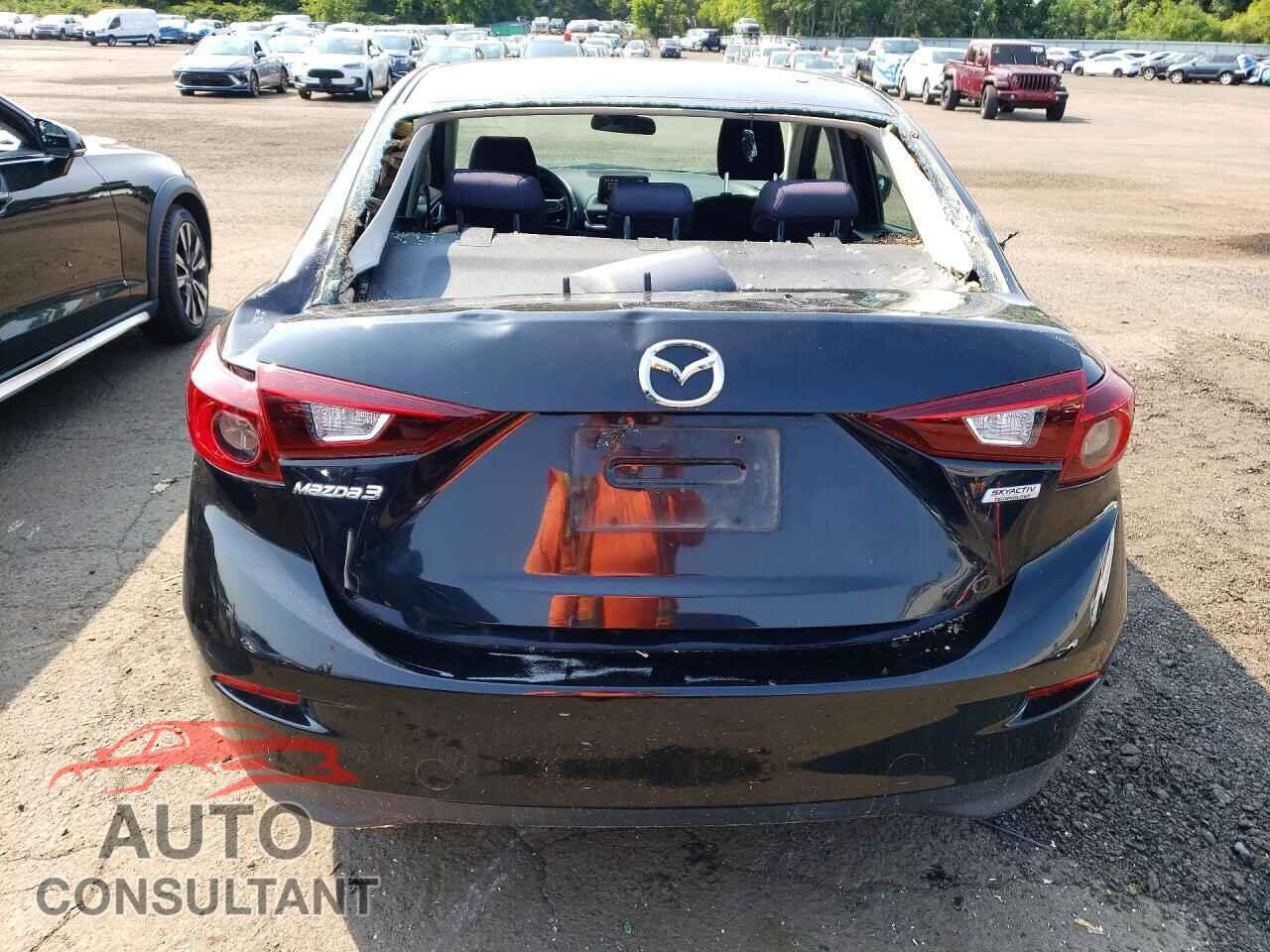 MAZDA 3 2017 - 3MZBN1U7XHM138044
