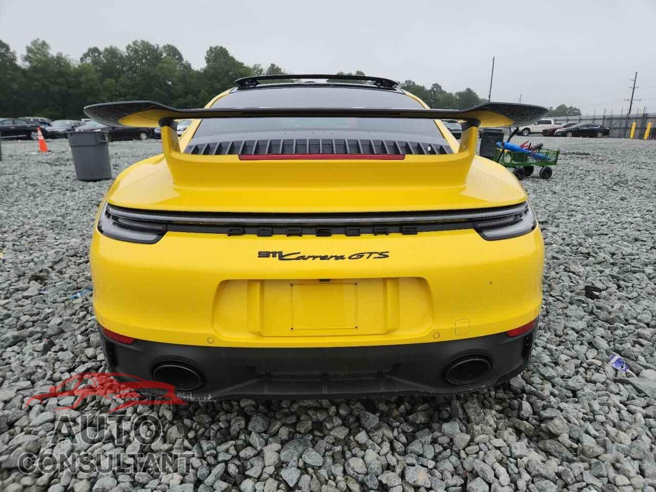 PORSCHE 911 2024 - WP0AB2A90RS218903