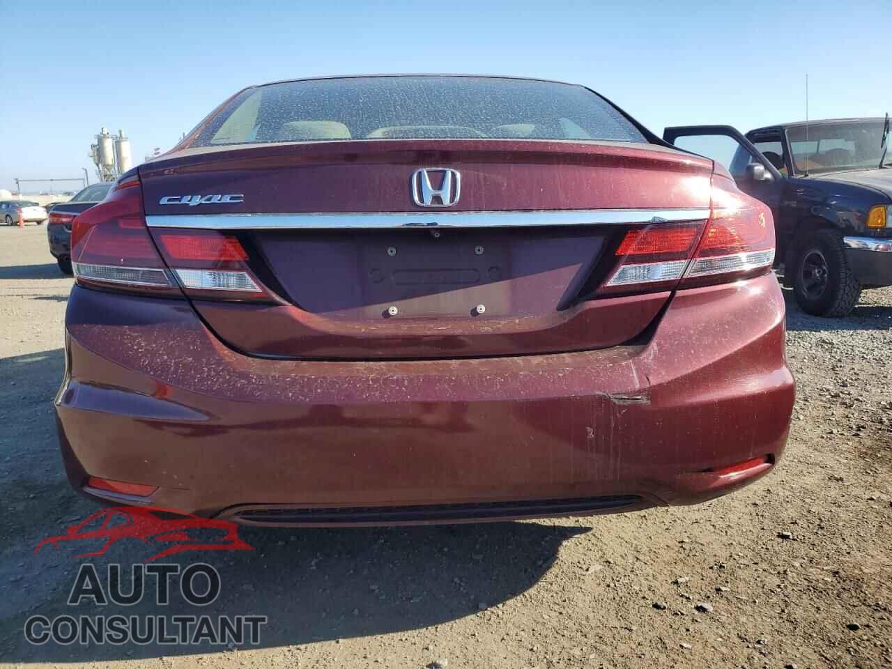 HONDA CIVIC 2013 - 2HGFB2F57DH543741