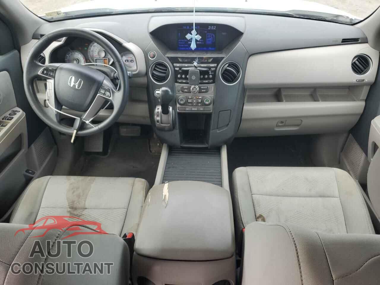 HONDA PILOT 2013 - 5FNYF4H23DB035220