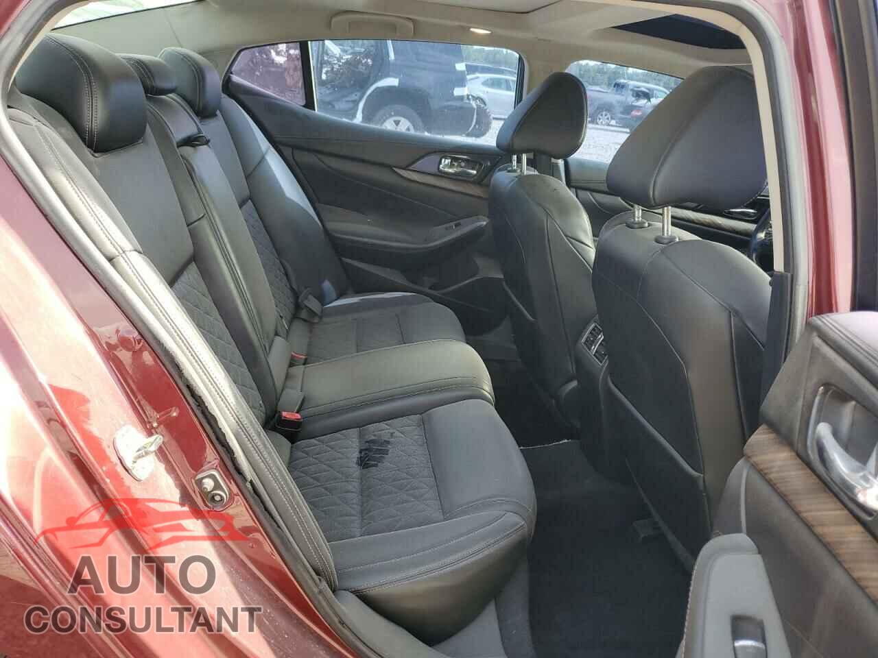 NISSAN MAXIMA 2017 - 1N4AA6AP1HC433228