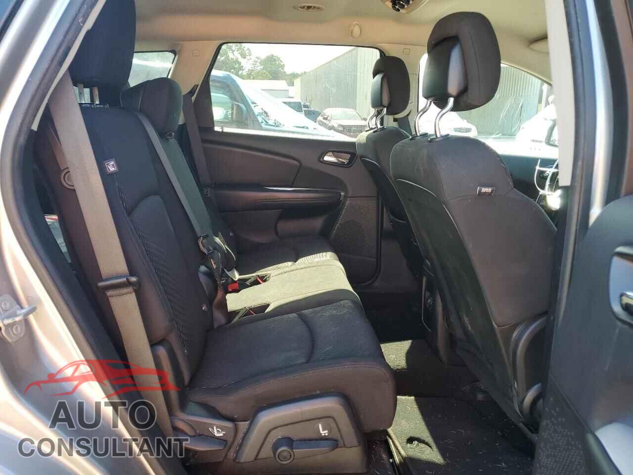 DODGE JOURNEY 2017 - 3C4PDCBB8HT507892