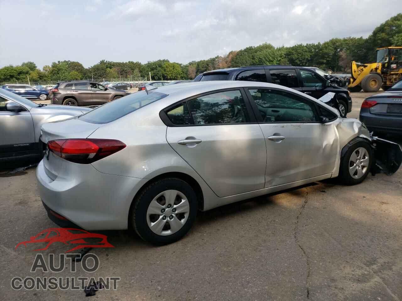 KIA FORTE 2017 - 3KPFK4A77HE123689