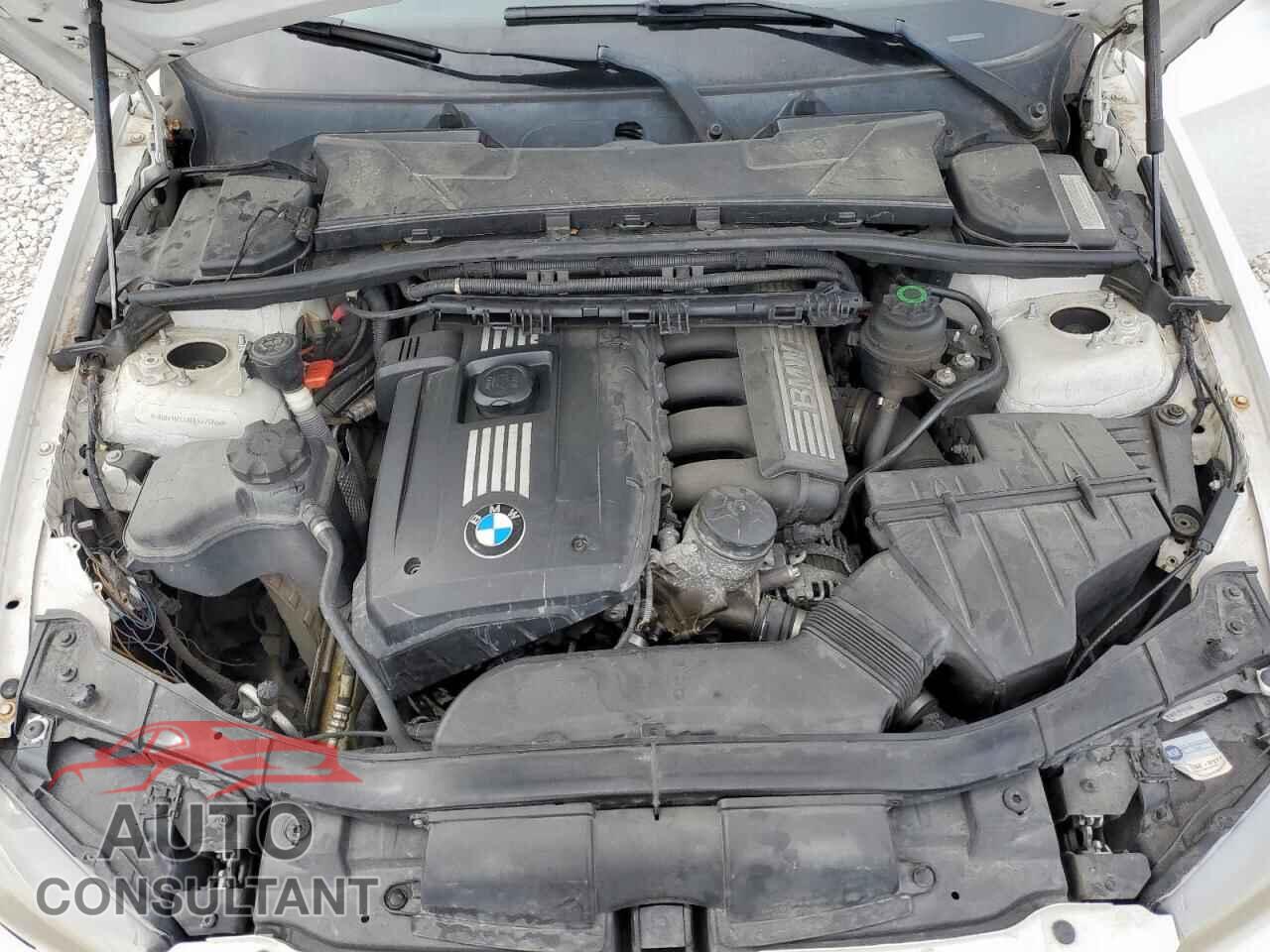 BMW 3 SERIES 2011 - WBAPH7C5XBE677048