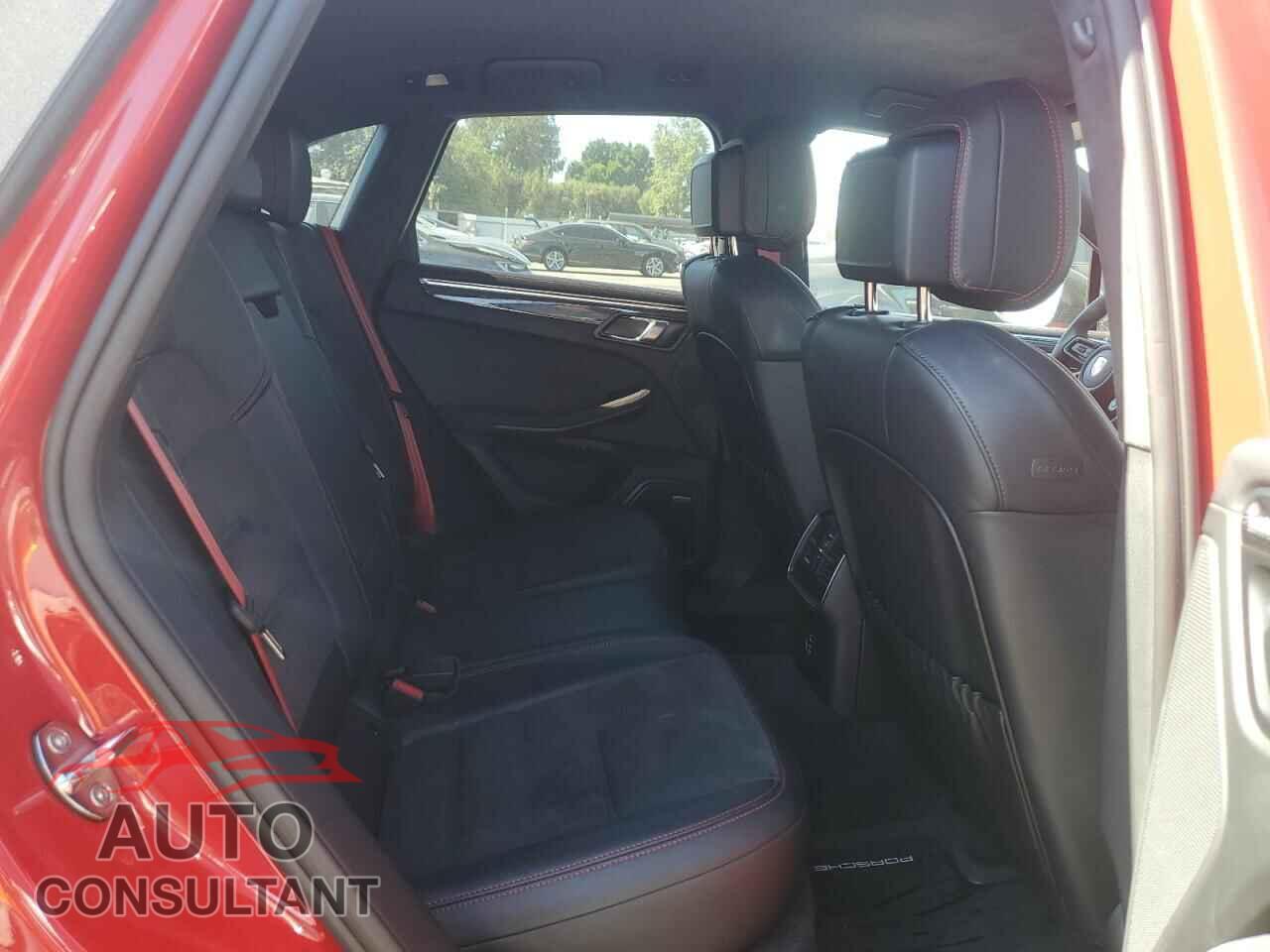 PORSCHE MACAN 2024 - WP1AF2A50RLB56719