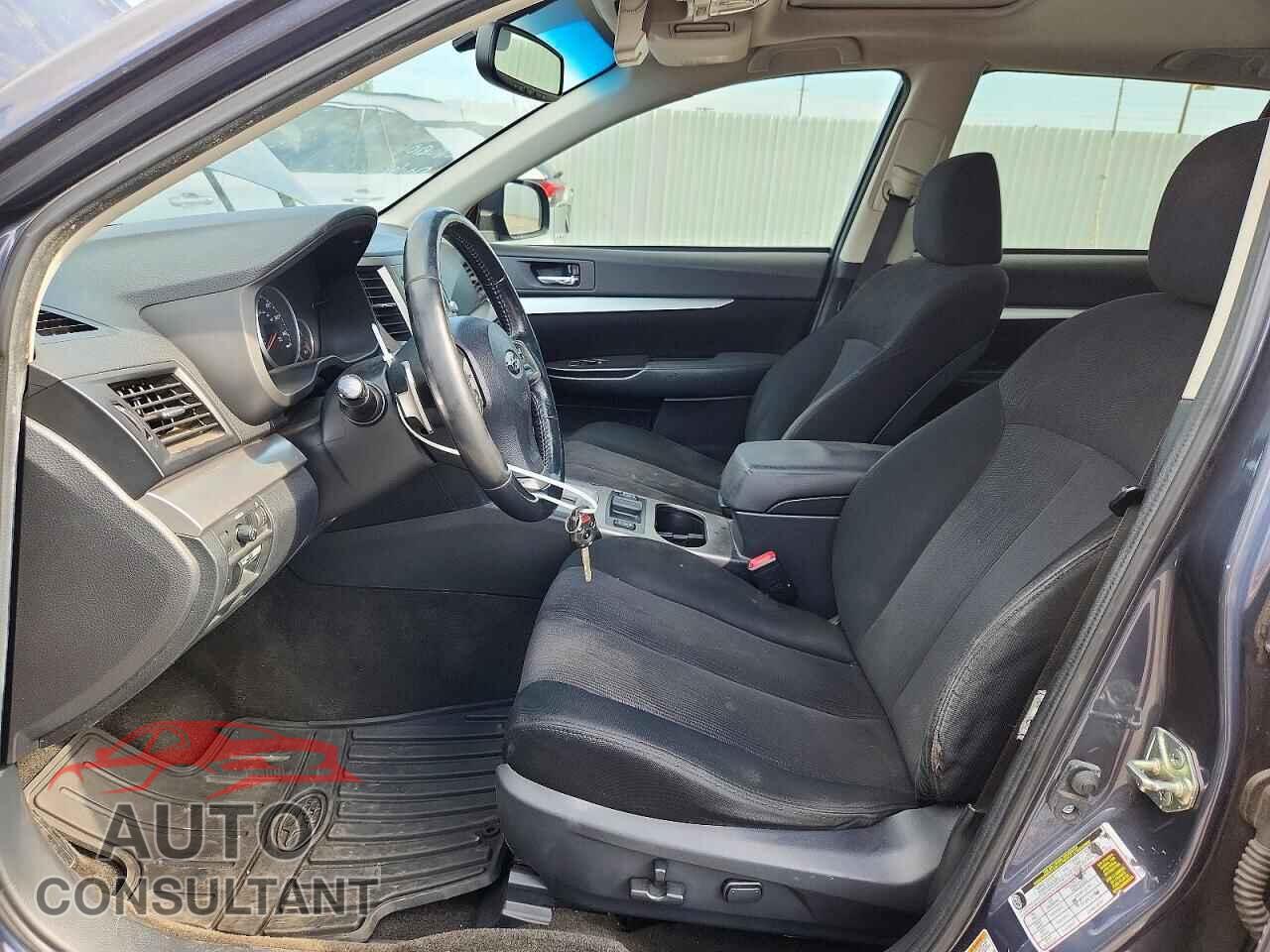 SUBARU OUTBACK 2014 - 4S4BRBDC8E3263885