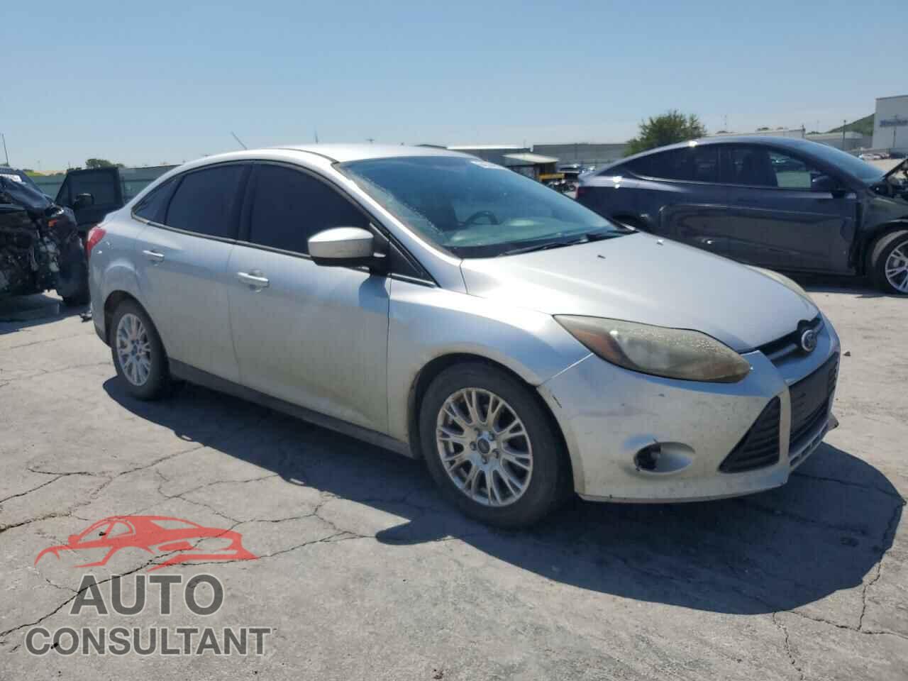 FORD FOCUS 2012 - 1FAHP3F24CL395382