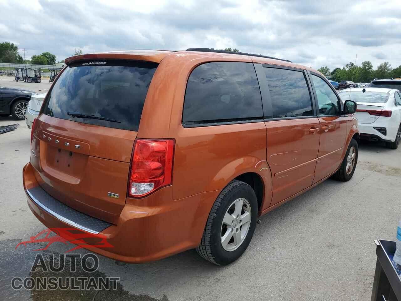 DODGE CARAVAN 2011 - 2D4RN3DG4BR668624