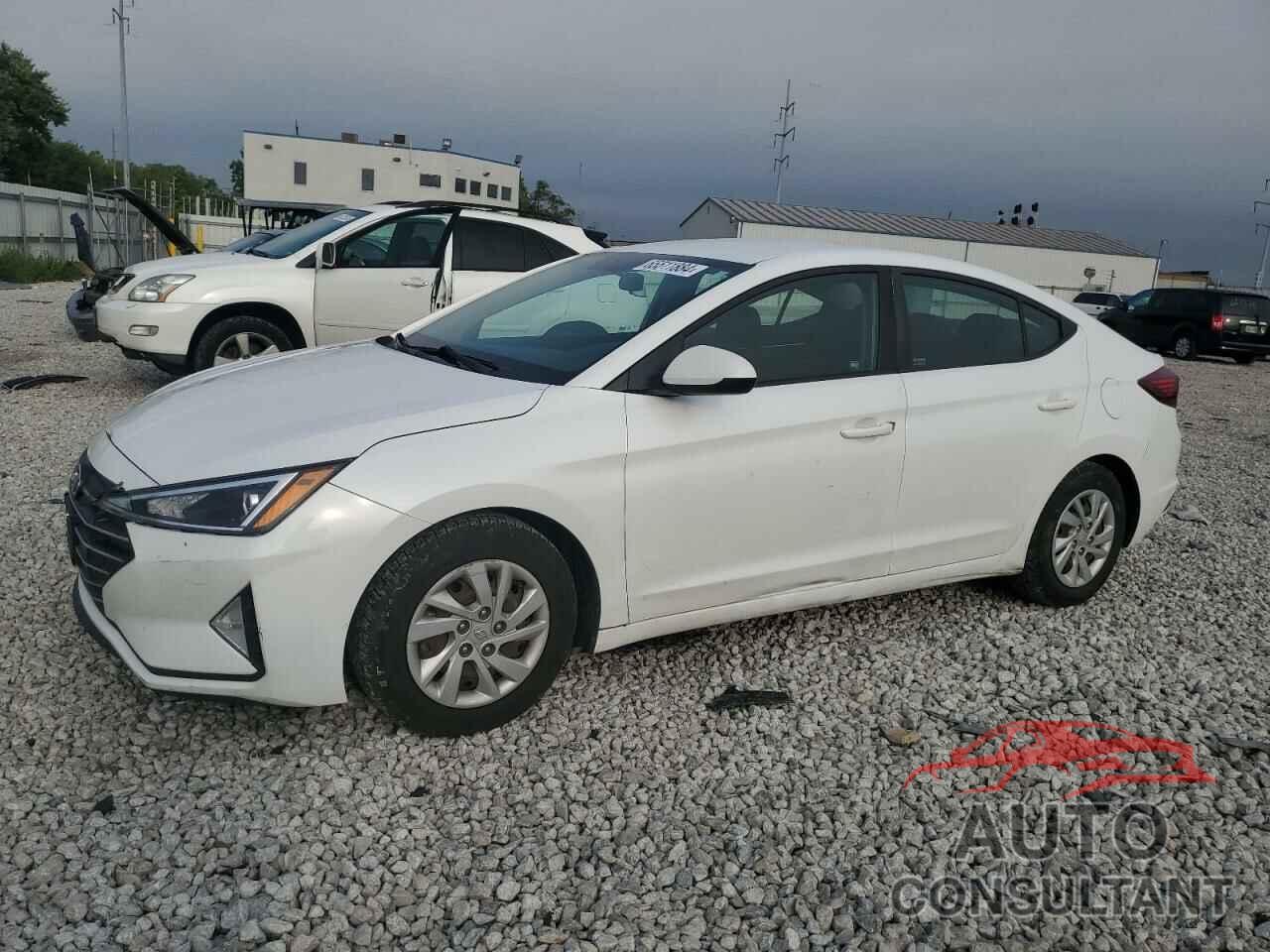 HYUNDAI ELANTRA 2019 - 5NPD74LF4KH438918