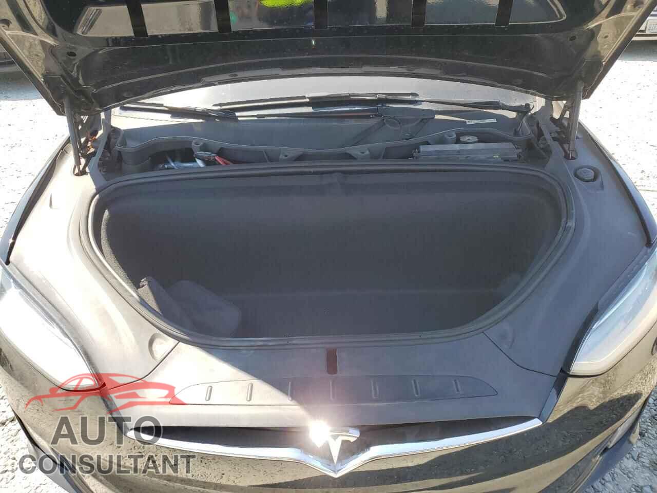 TESLA MODEL X 2020 - 5YJXCBE21LF285955