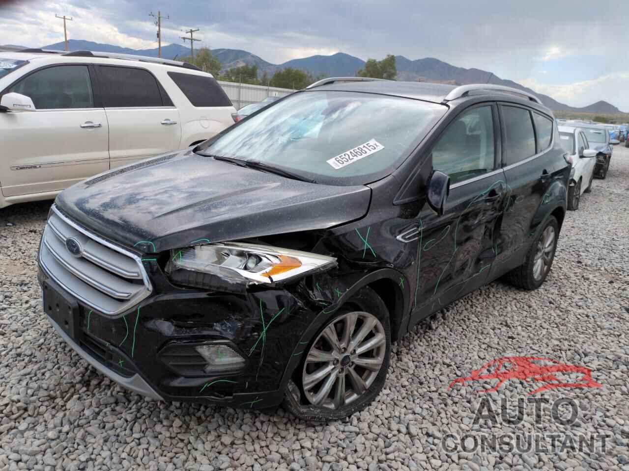 FORD ESCAPE 2017 - 1FMCU9JD2HUD99226