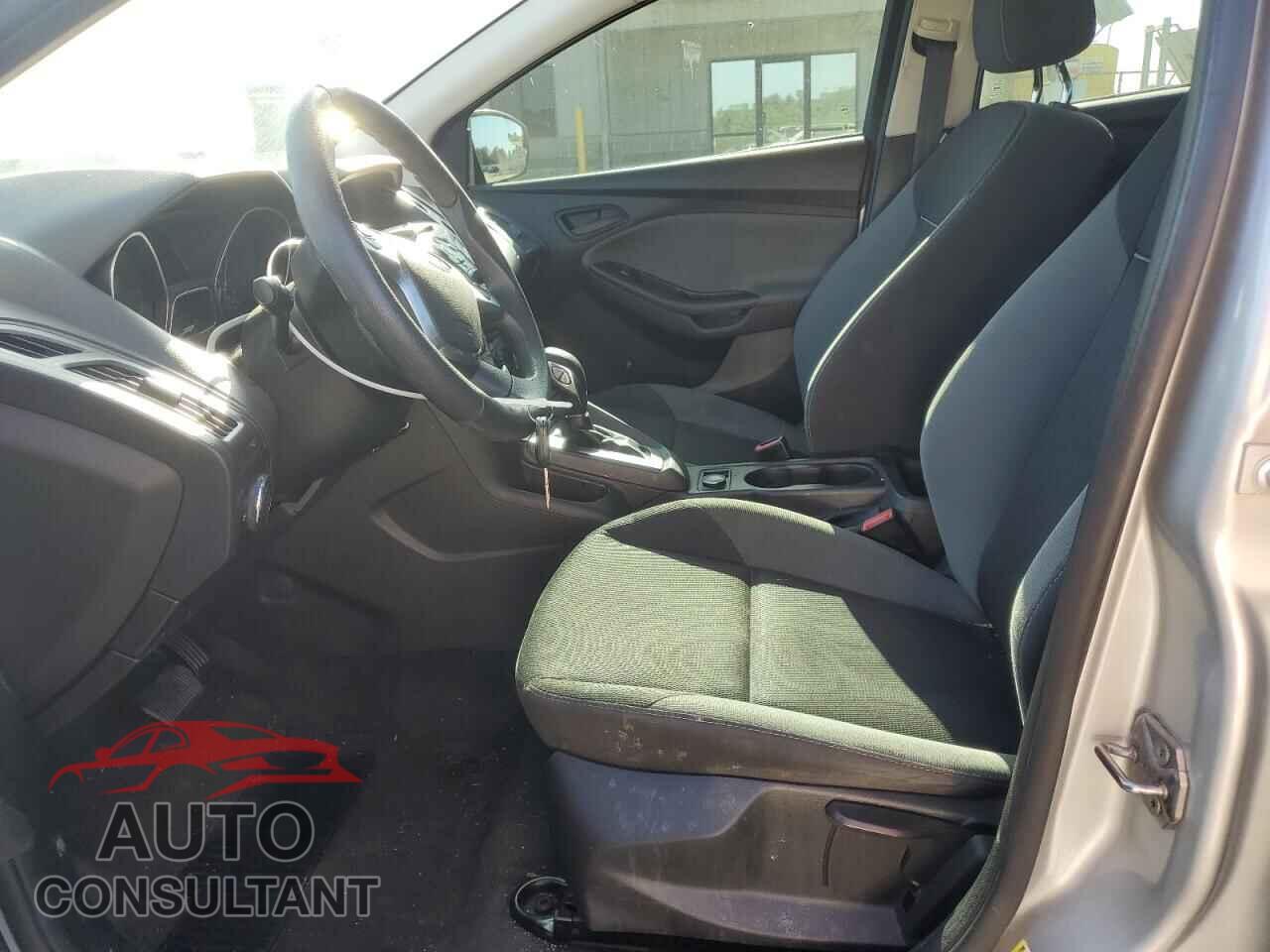 FORD FOCUS 2013 - 1FADP3E29DL181943