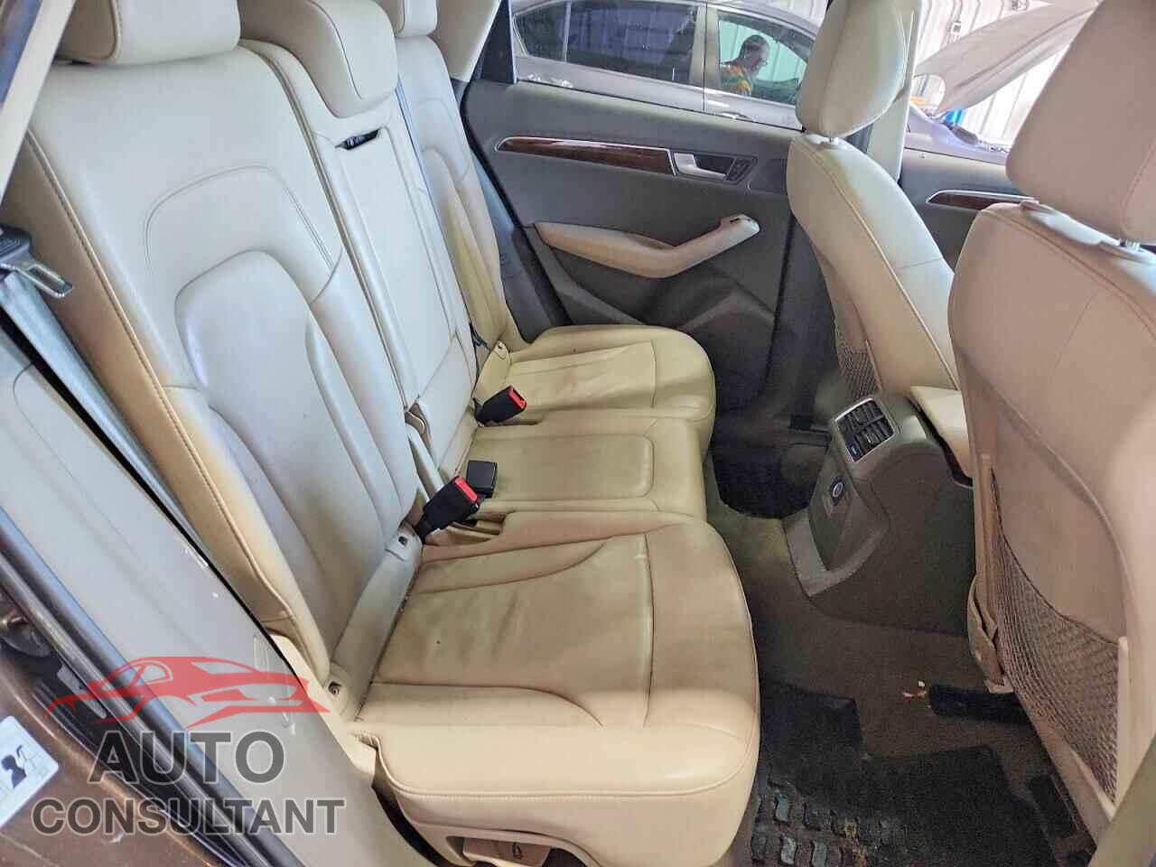 AUDI Q5 2012 - WA1CFBFPXCA087121