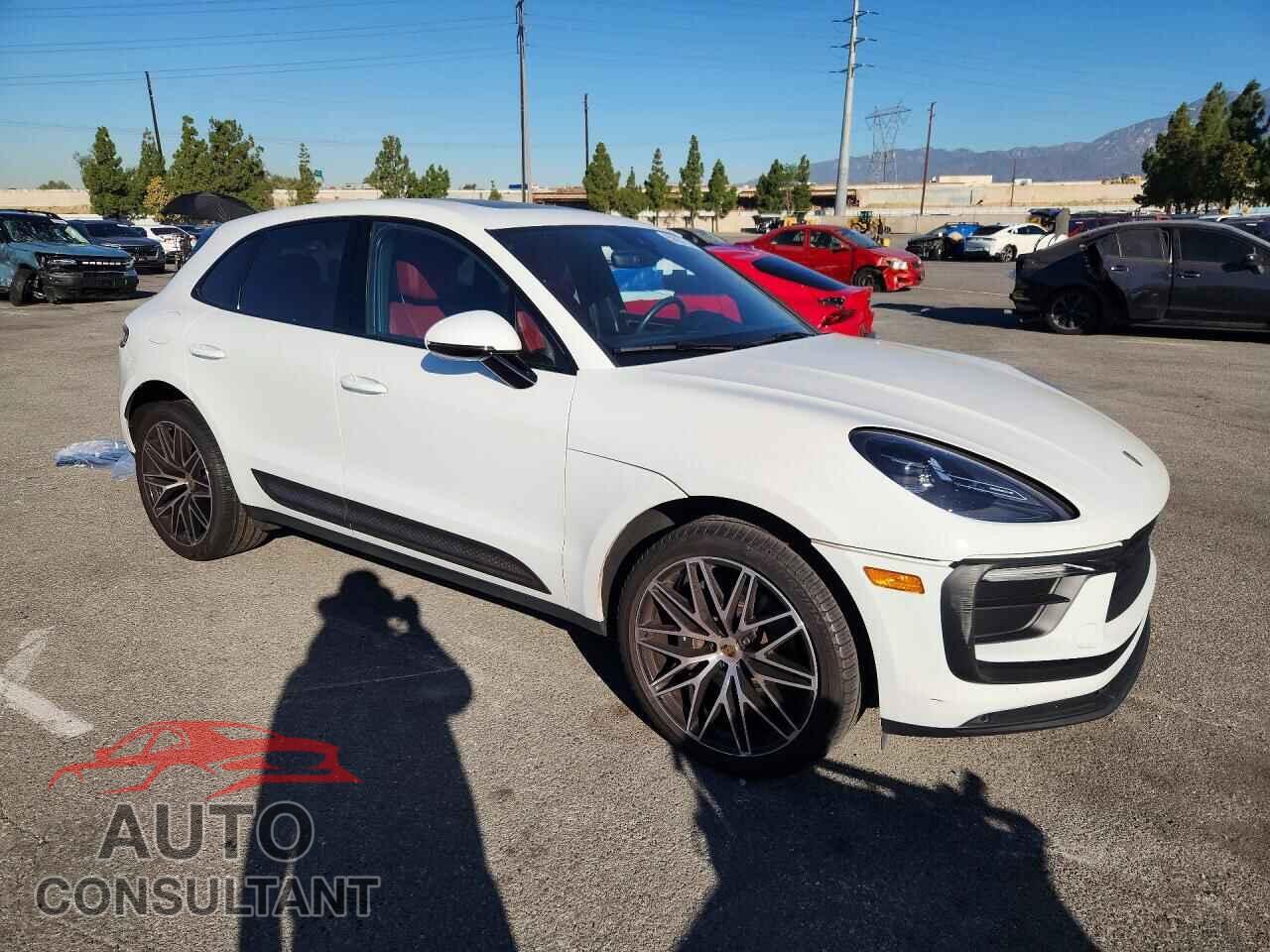 PORSCHE MACAN 2022 - WP1AA2A57NLB11883