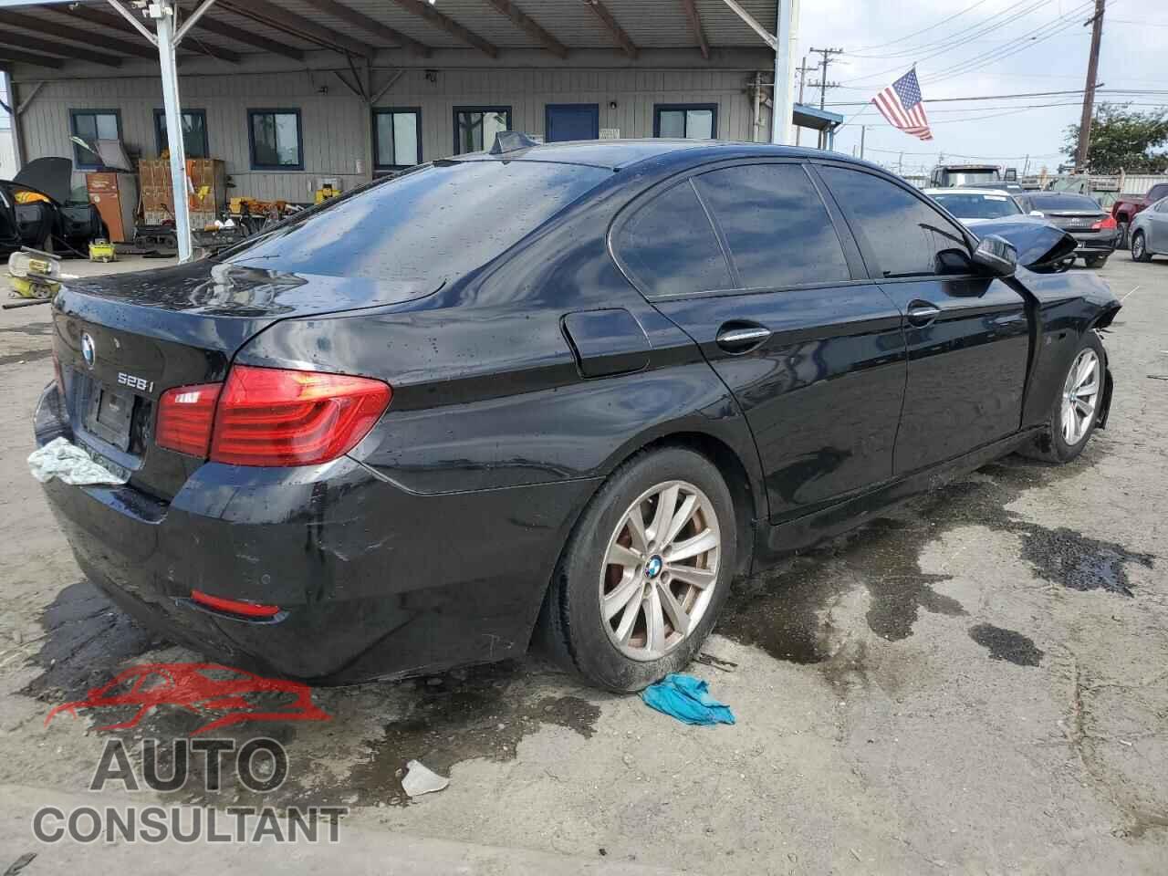 BMW 5 SERIES 2015 - WBA5A5C54FD512706