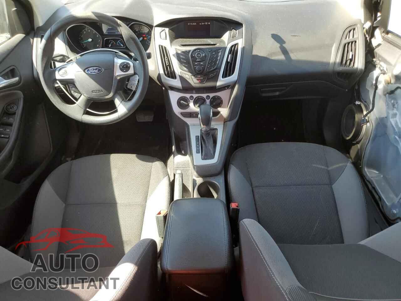 FORD FOCUS 2014 - 1FADP3F20EL123655