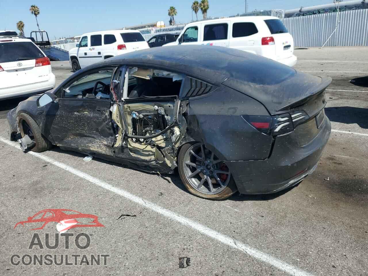 TESLA MODEL 3 2020 - 5YJ3E1EAXLF705190