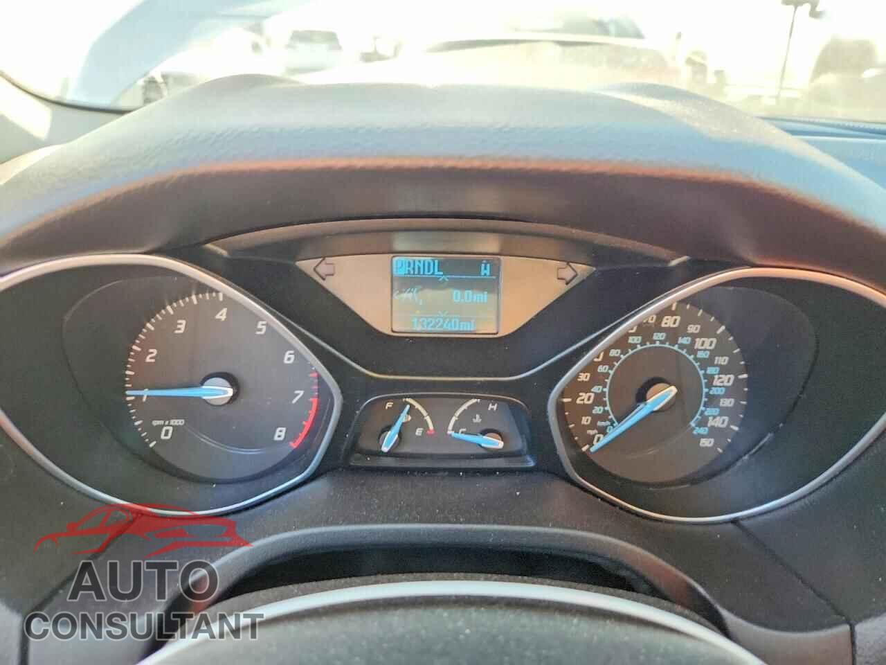 FORD FOCUS 2012 - 1FAHP3F26CL176021