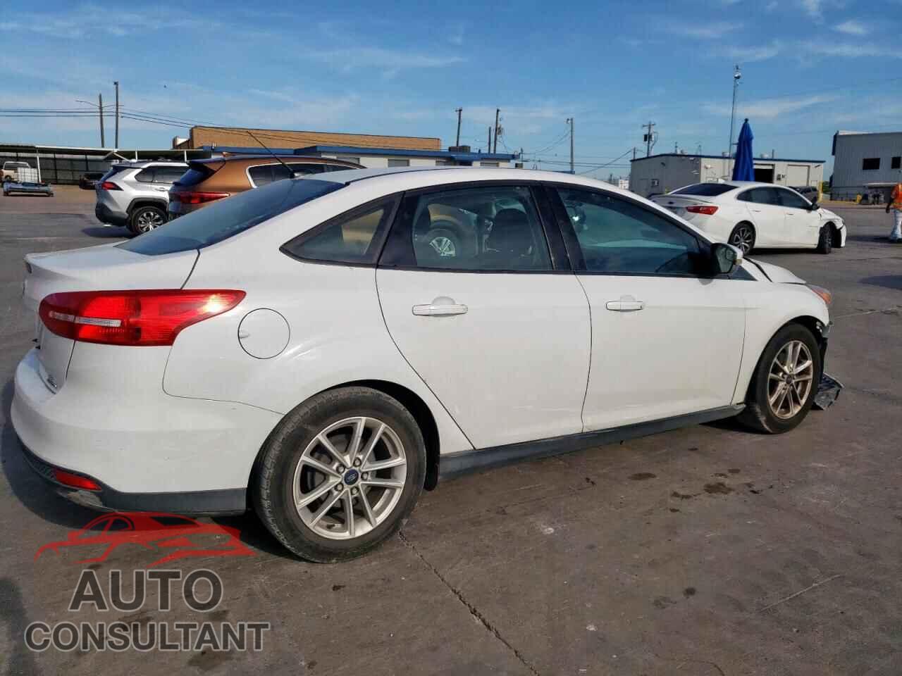FORD FOCUS 2016 - 1FADP3F28GL259468
