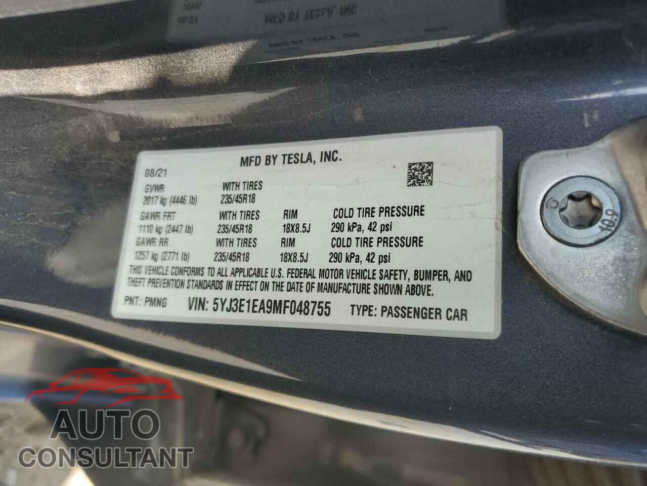 TESLA MODEL 3 2021 - 5YJ3E1EA9MF048755