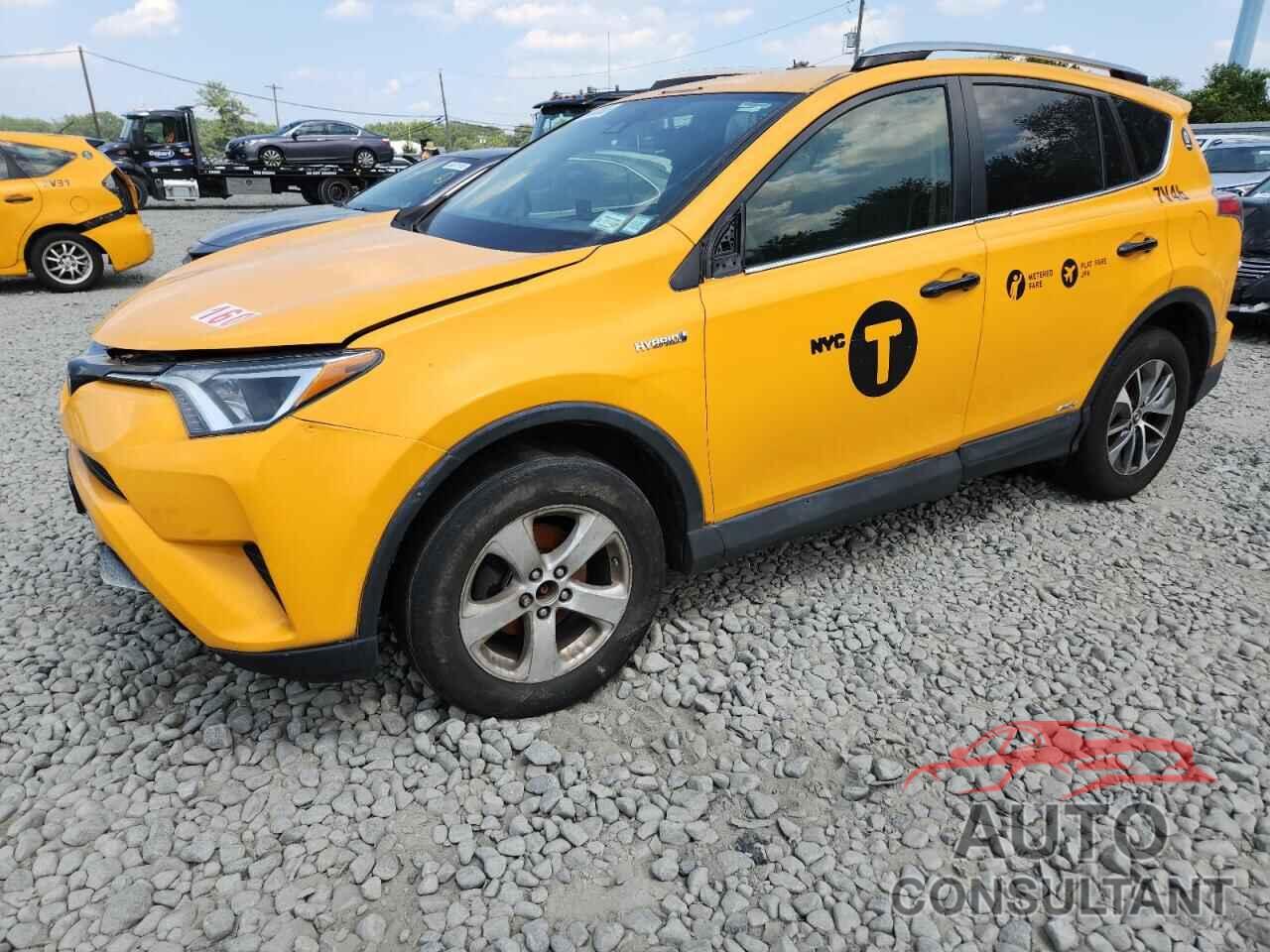 TOYOTA RAV4 2018 - JTMRJREV5JD175190