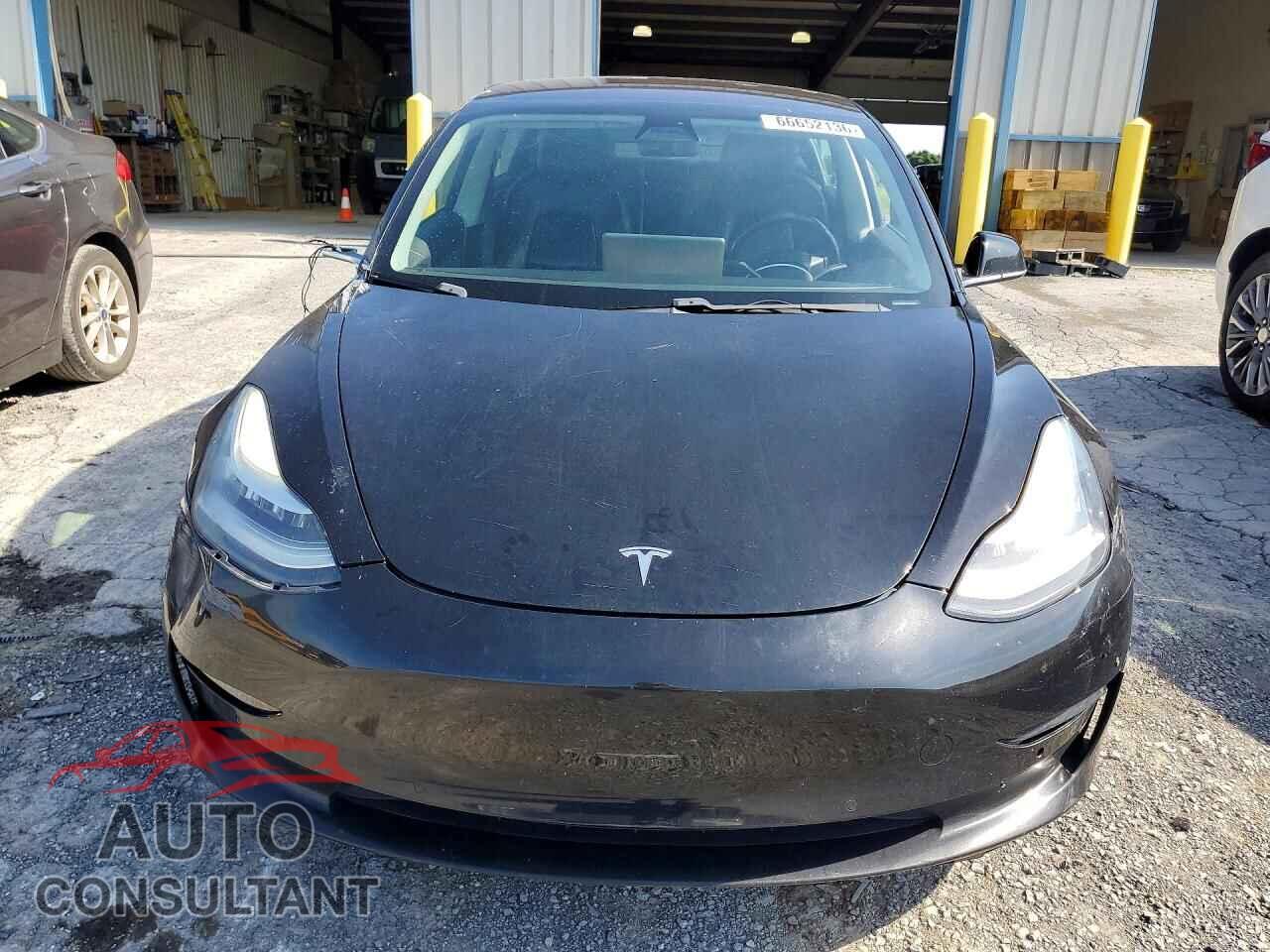 TESLA MODEL 3 2018 - 5YJ3E1EA2JF050262