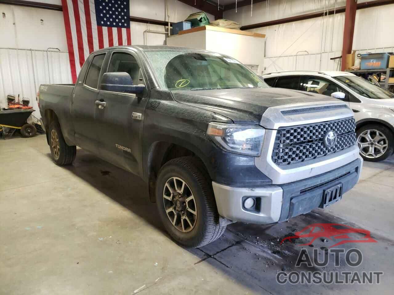 TOYOTA TUNDRA 2020 - 5TFUY5F19LX951123