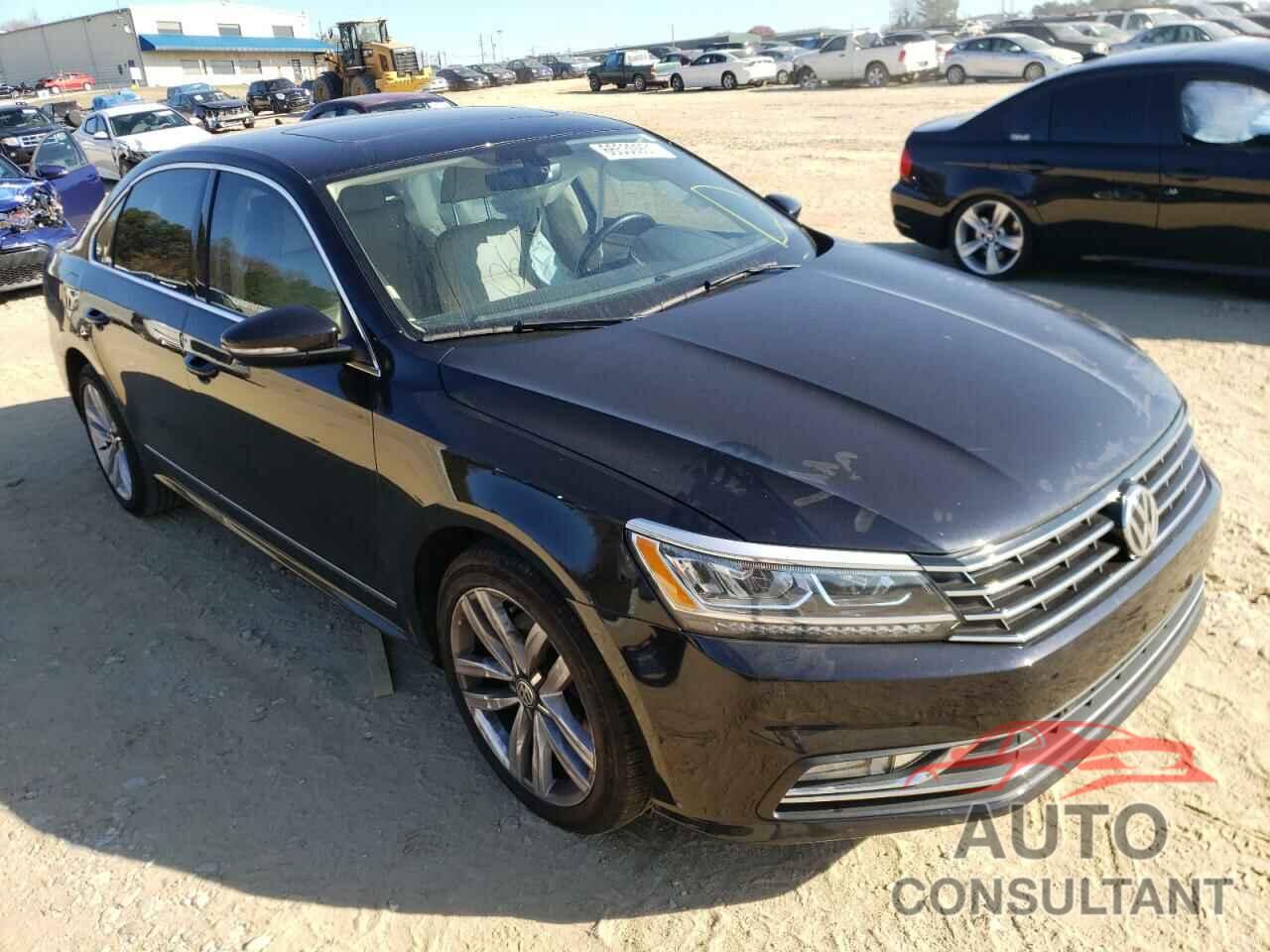 VOLKSWAGEN PASSAT 2017 - 1VWGT7A37HC034581