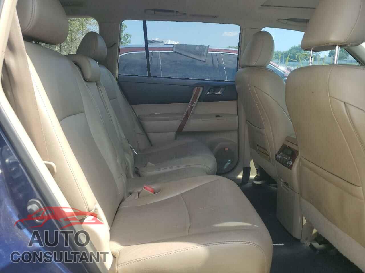 TOYOTA HIGHLANDER 2013 - 5TDYK3EH8DS126798