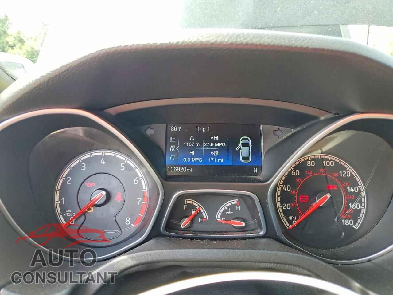 FORD FOCUS 2017 - 1FADP3L96HL259942