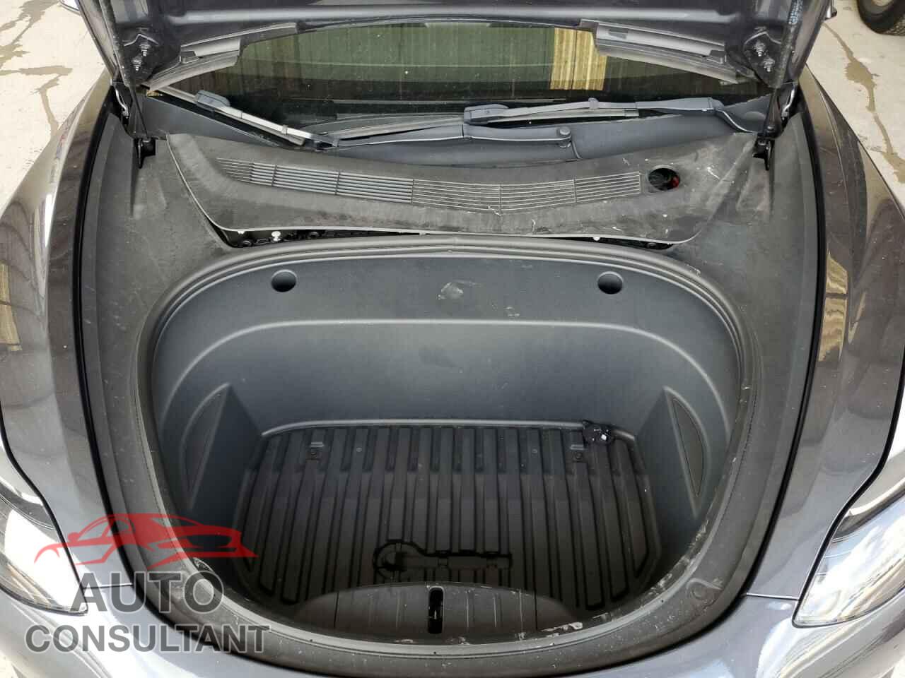 TESLA MODEL 3 2023 - 5YJ3E1EA2PF435927