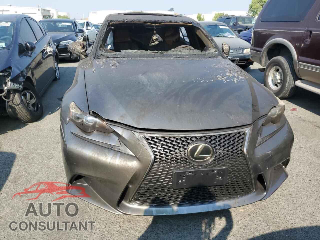 LEXUS IS 2014 - JTHBE1D23E5007447