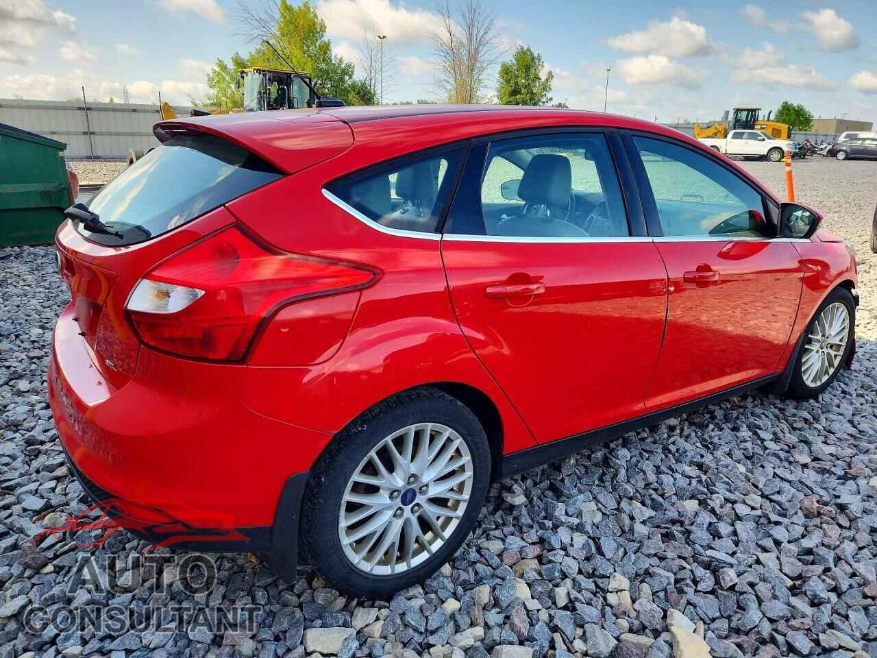 FORD FOCUS 2012 - 1FAHP3M2XCL357819