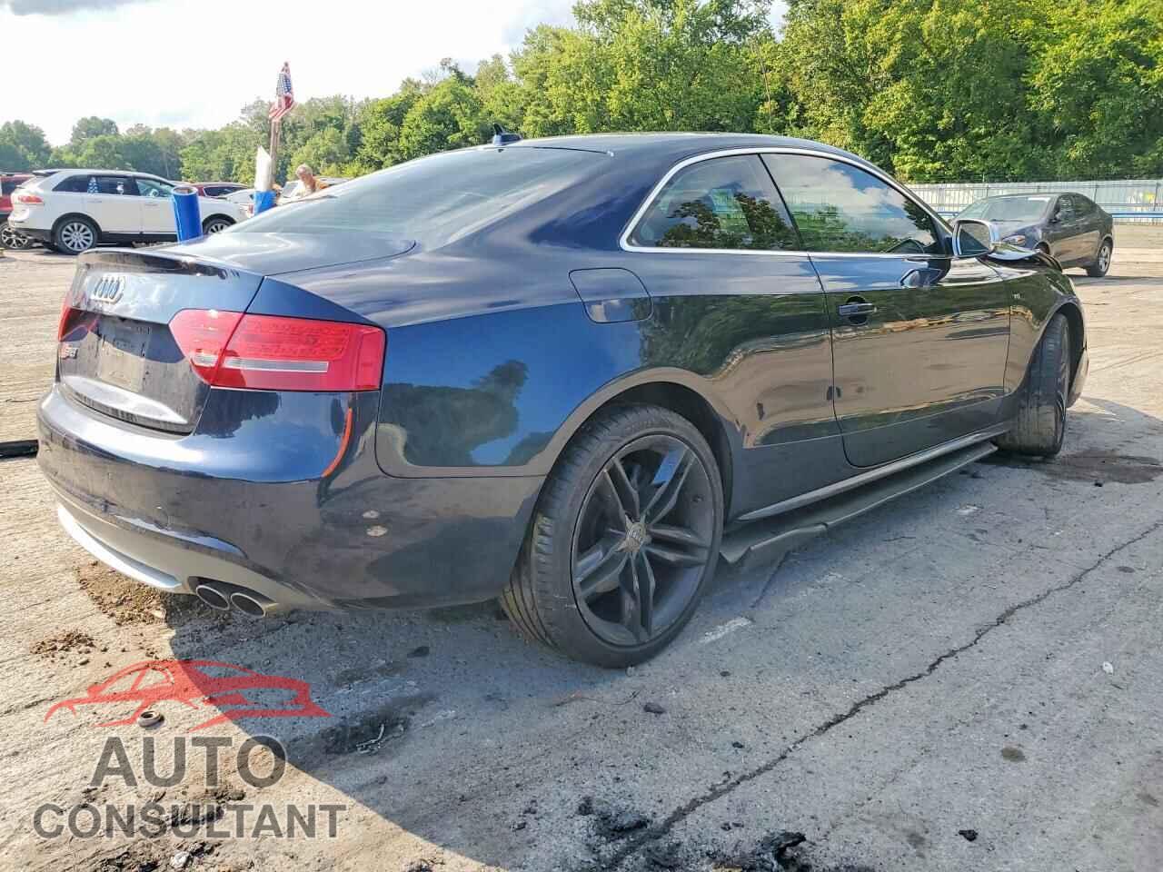AUDI S5/RS5 2010 - WAUVVAFR7AA014859